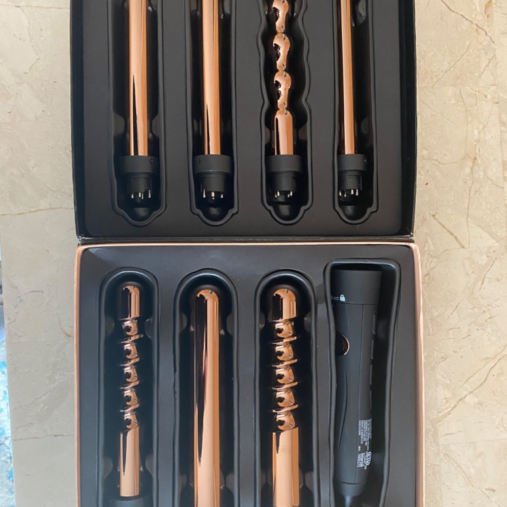 Brand New FOXYBAE Styling Wand - Picture 3 of 3